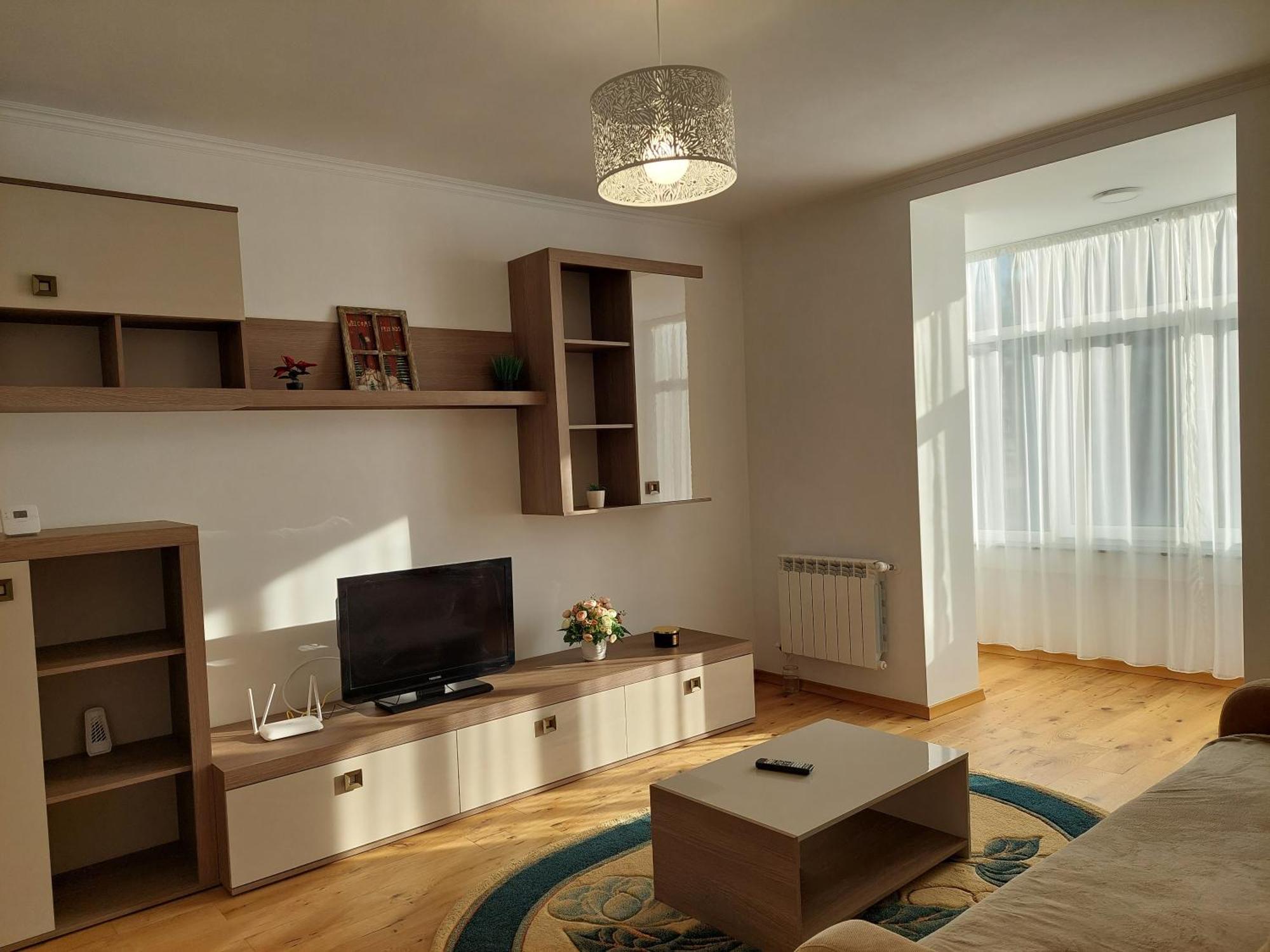 Trandafirului Residence Central Suceava Exteriör bild